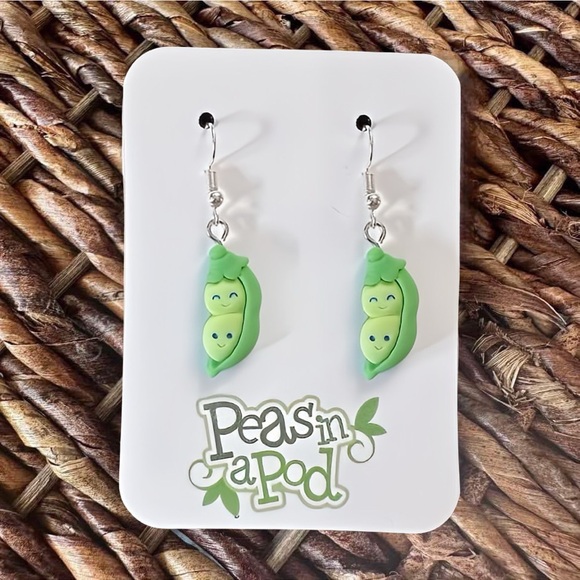 New Handmade "Two Peas in a Pod" Dangle Earrings (1.8" long x 0.4" wide) - Picture 1 of 6